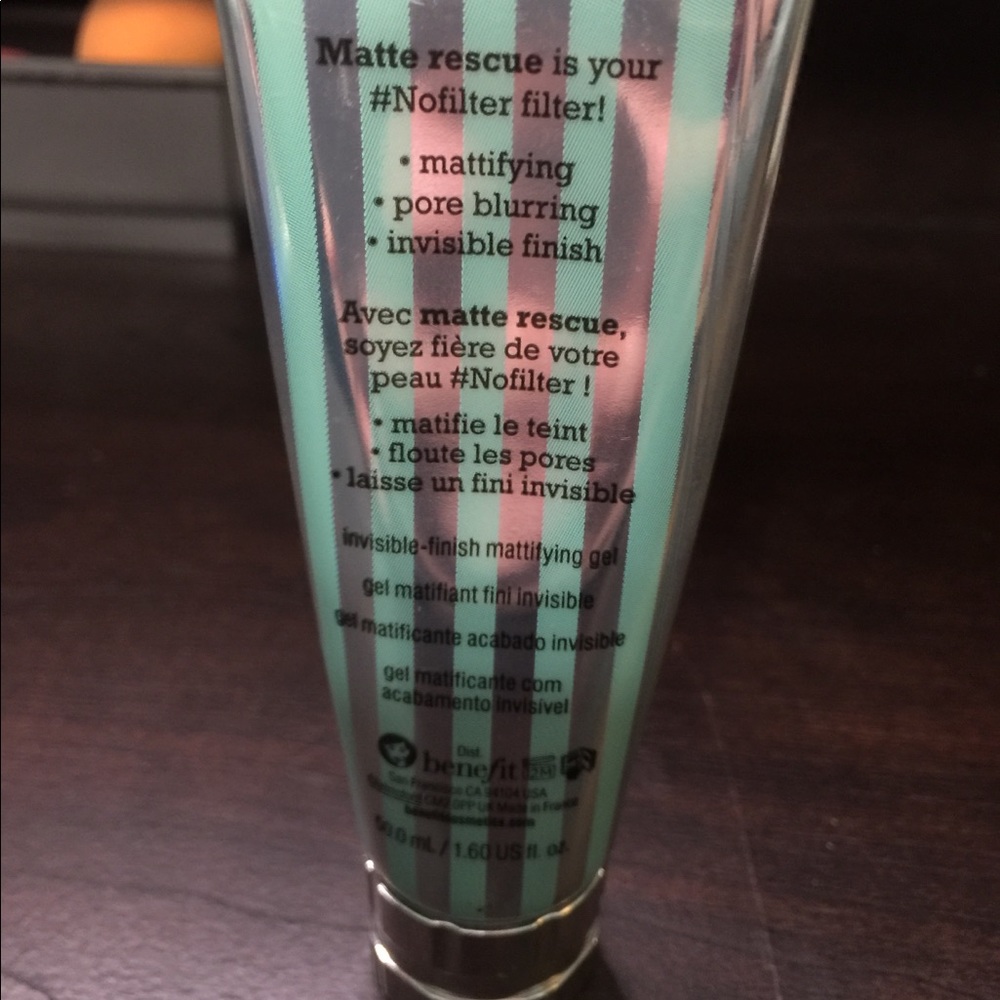 Benefit porefessional matte rescue